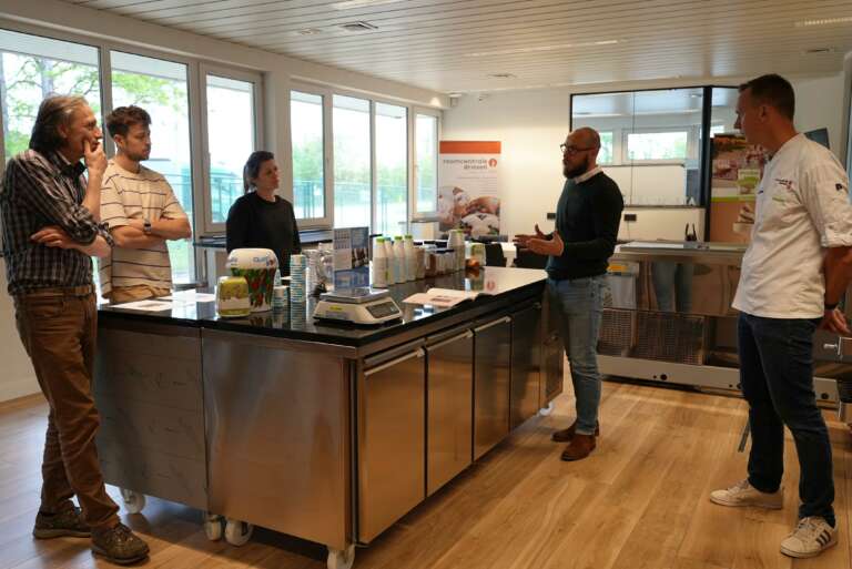 technisch expert softijs legt uit